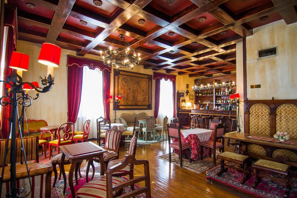 Hotel I Due Foscari Busseto Kültér fotó