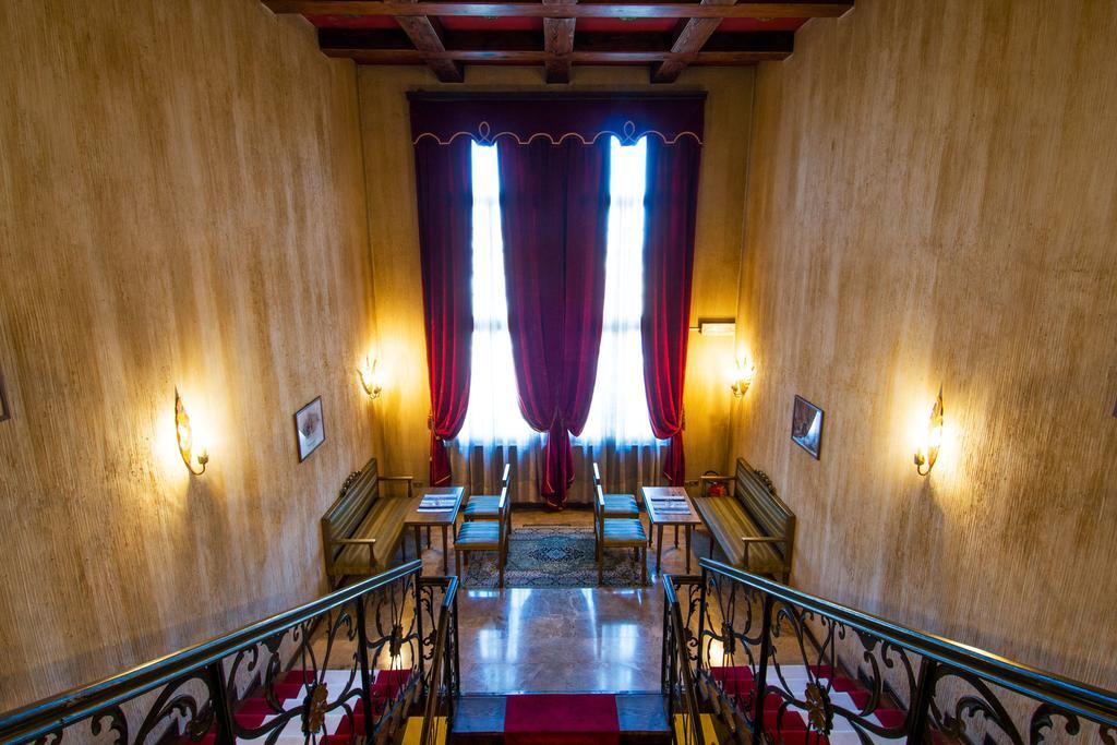 Hotel I Due Foscari Busseto Kültér fotó