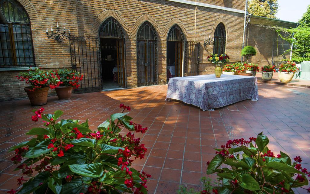 Hotel I Due Foscari Busseto Kültér fotó